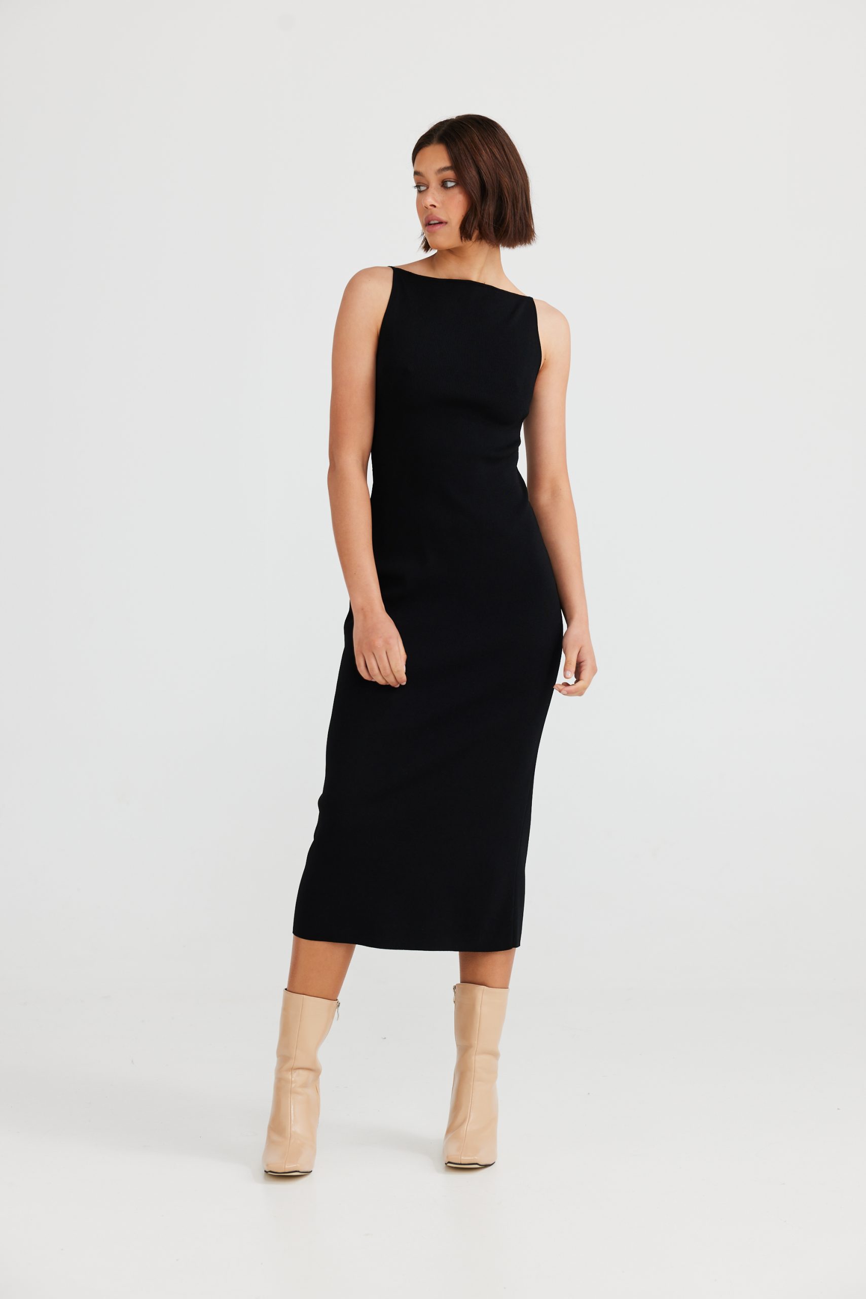 Astrid Dress – The Q Street Collective