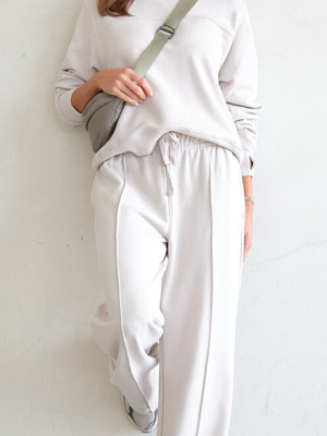 Relaxed Pin Tuck Trackpant - Almond