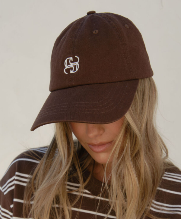 Monogram Cap Winter Choc