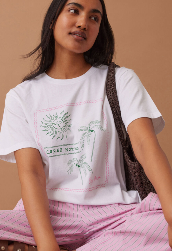 Stevie Slouchy Tee WhiteCeres Hotel