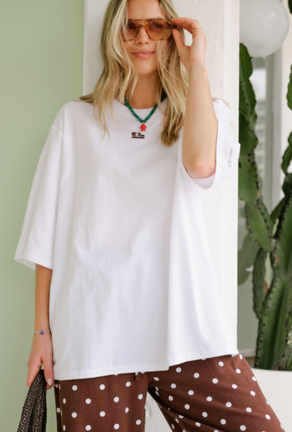 Liv Oversized Tee White/Choc Embroidery