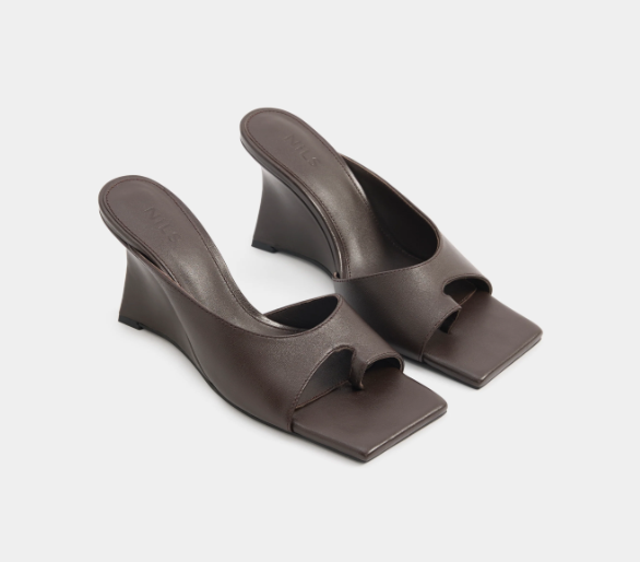 Shiva Leather Wedge Sumac