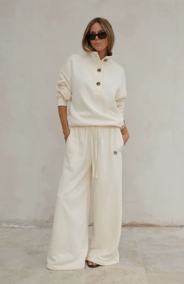 Marli Button Sweat Marshmallow