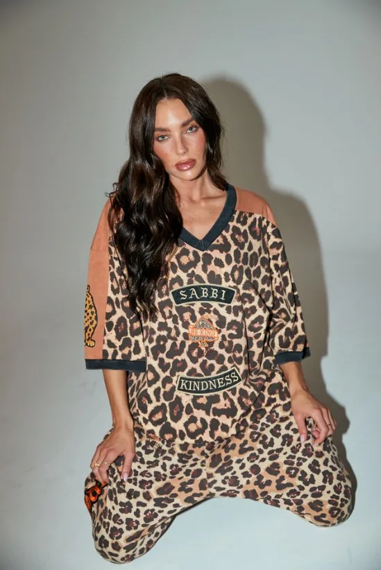 The Sabbi Kindness Oversized Tee