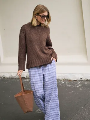 Sage Chunky Knit Crew Chocolate