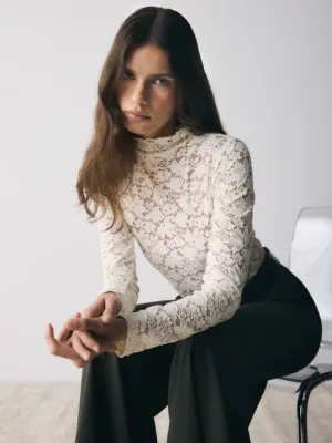 Formation Lace Top Ivory