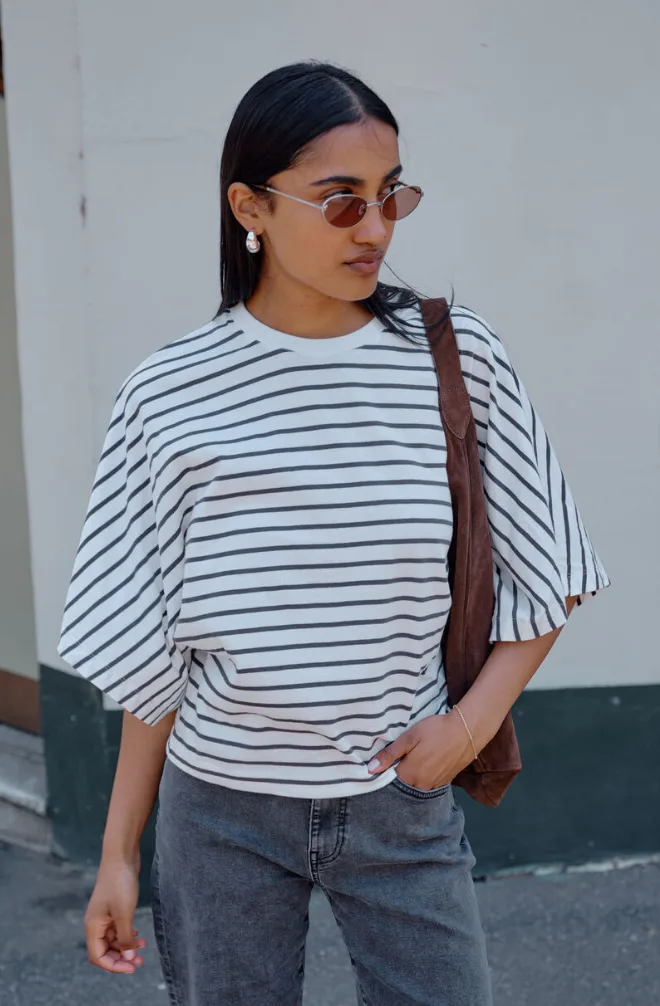 Lucy Relaxed Sleeve Tee Vanilla Phantom Fine Stripe