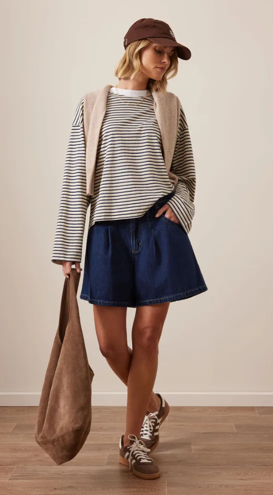 Pearl Pleat Short Midnight