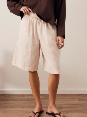 Essie Bermuda Short Taupe Stripe